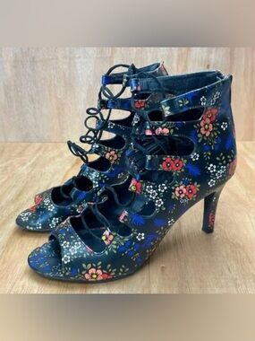 Nine West Black Floral Lace-Up Peep-Toe Heels